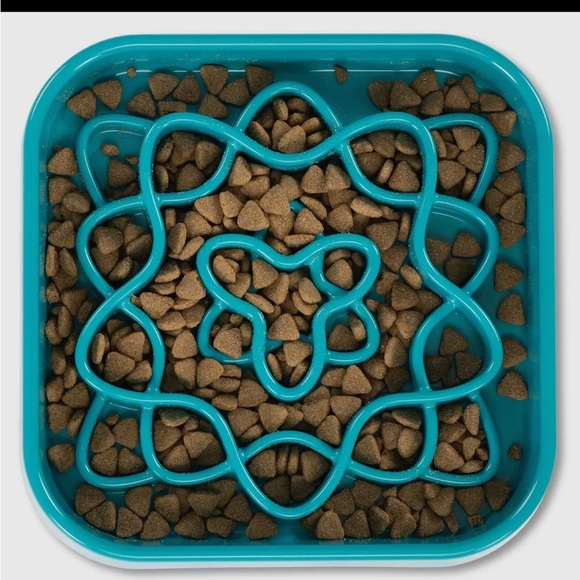 Interactive Slow Feeder Dog Bowl - Blue - Picture 5 of 8